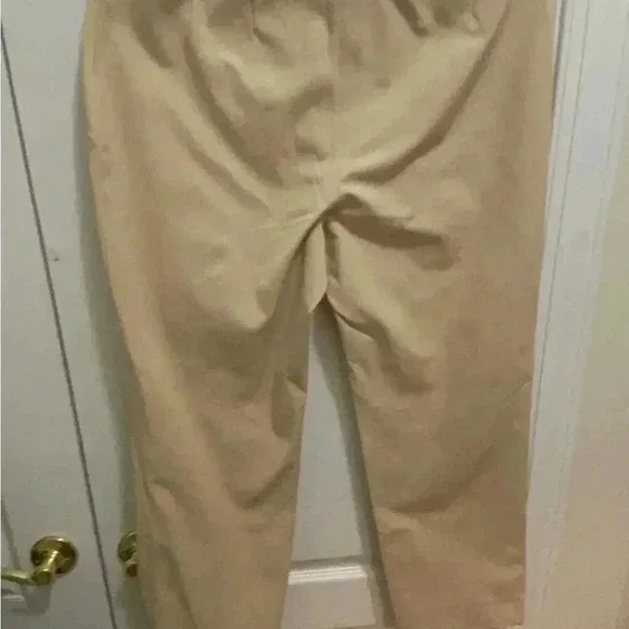 ST. JOHN jeans R86CQ10 сню ladle brand new with tag. Ankle length beige color. - Picture 9 of 12